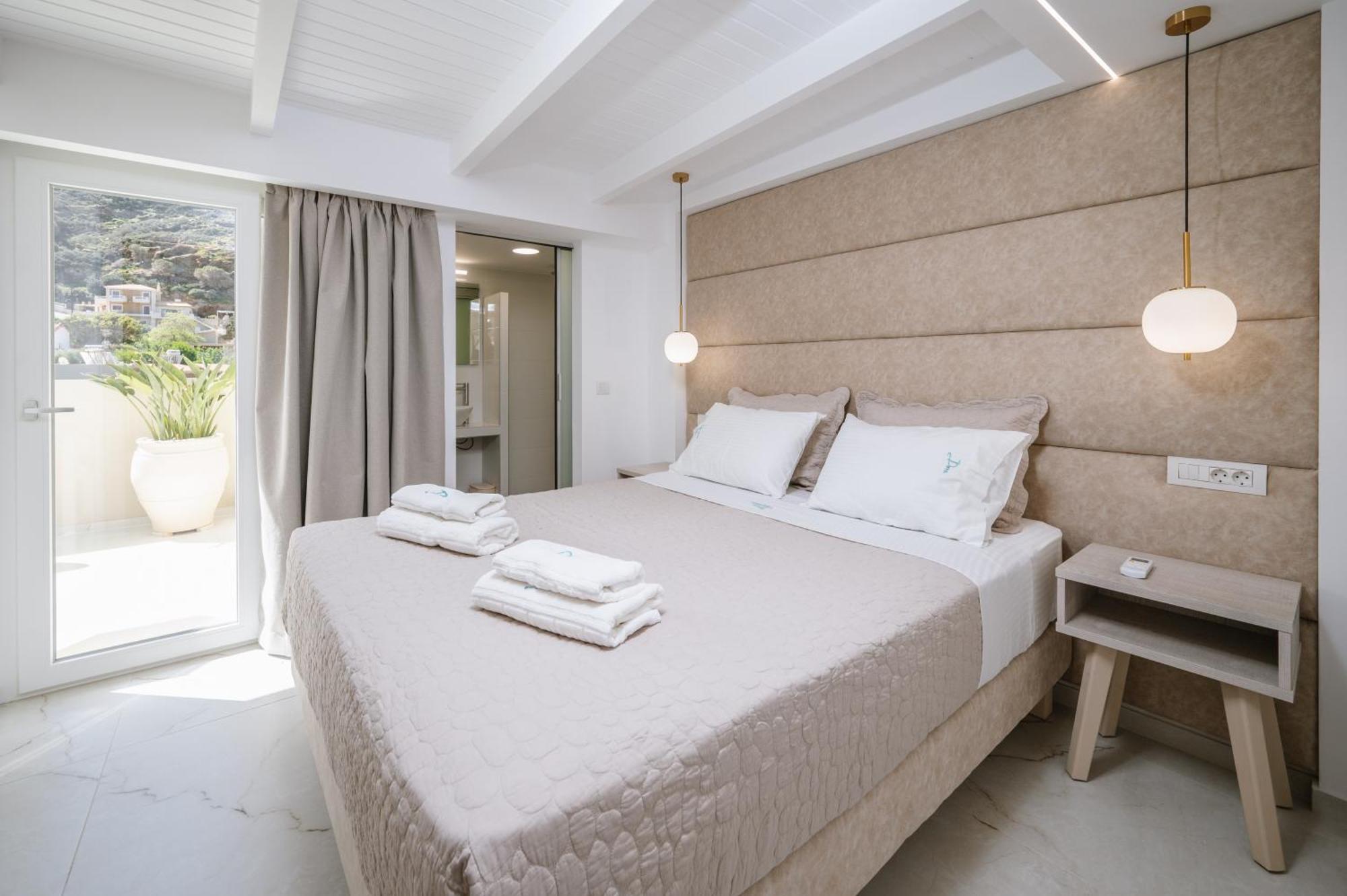 Dora Apartments Agia Pelagia Exterior foto